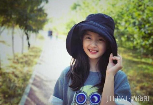 孙莉首晒2岁小儿子，配文称还差一人，网友：有4胎了？