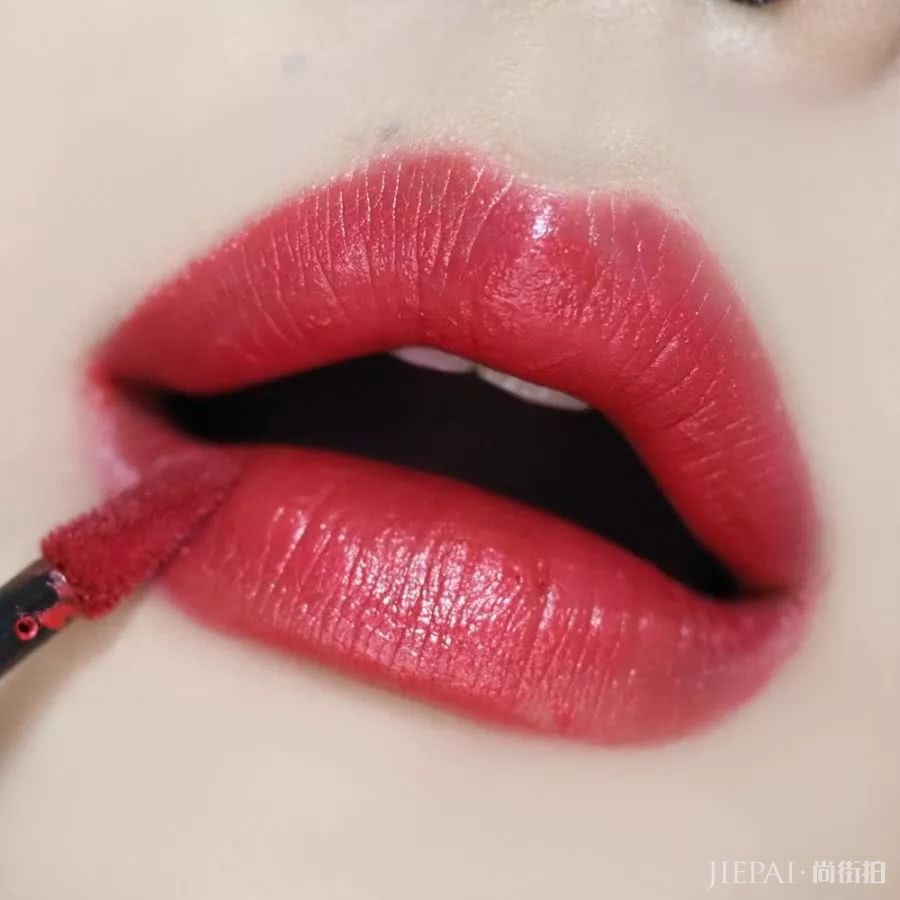 香奈儿唇釉千万别买长这样的，是假货