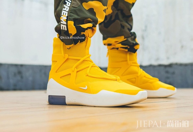潘帅已经上脚啦！这双 Nike Air Fear of God 1 实在太炫酷！
