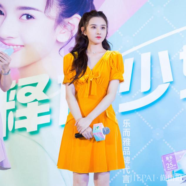 娃娃脸不止可爱，这几款发型让你风格百变