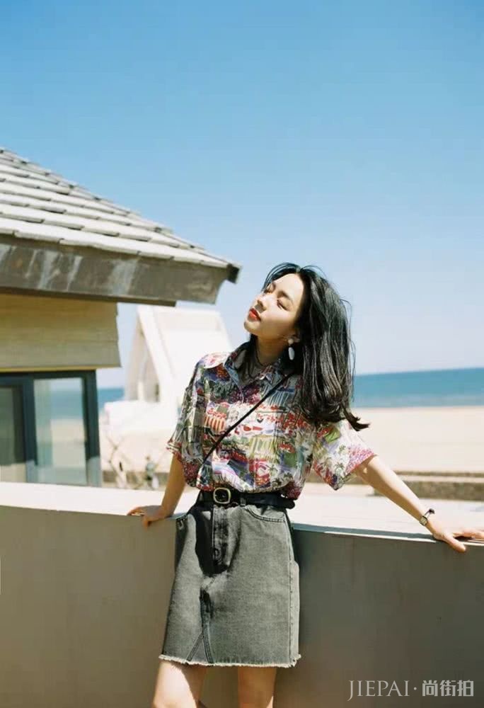 女生出去玩别穿得太正式!带上这几款裙子,舒适又知性