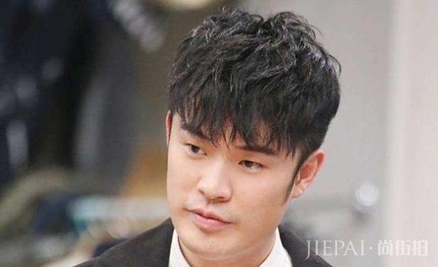 陈赫背景多强大?表舅是陈凯歌不算啥!亲舅舅才是家喻户晓