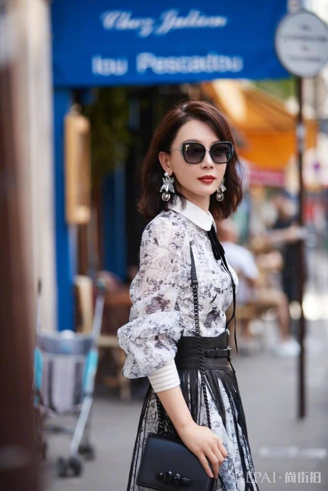 2019最流行的短发，40岁女性剪都年轻漂亮，明白几点就够了