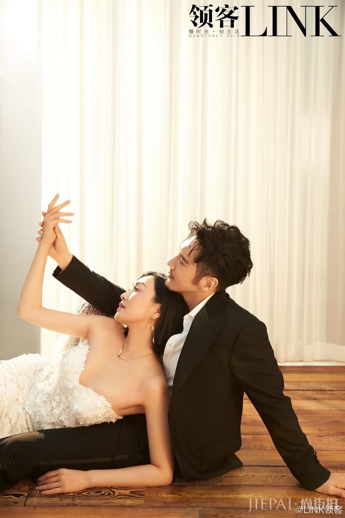 张伦硕夫妇七夕大片画面甜齁，钟丽缇好身材抢镜