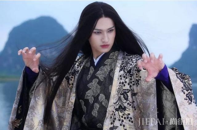 盘点女星的演技，赵丽颖迪丽热巴上榜，而她饰演的郭襄无人能及！