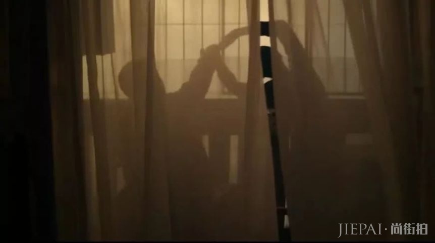 这样的故事在香港不止一个