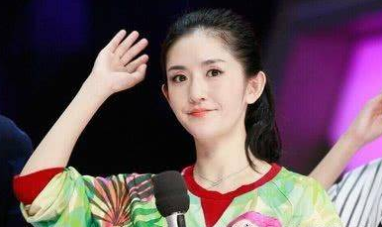 放着豪门不进,嫁给“穷小子”的2大女星,如今过的都很幸福!