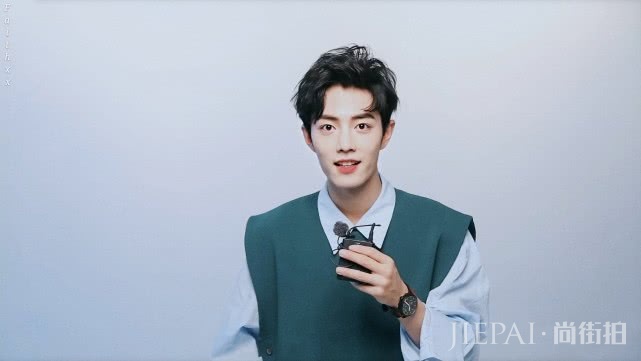 91年肖战喊93年乔欣“姐”,新人如何称呼前辈?真是世纪难题!