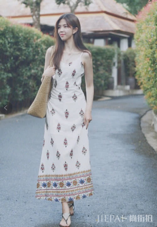 夏天穿上波西米亚仙女裙,感受浓郁异域风情