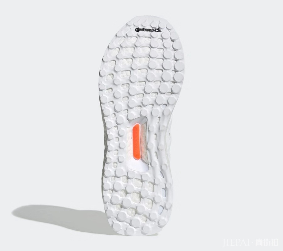 多彩活力编织鞋面！这款女生专属的 Ultra Boost 有点可爱