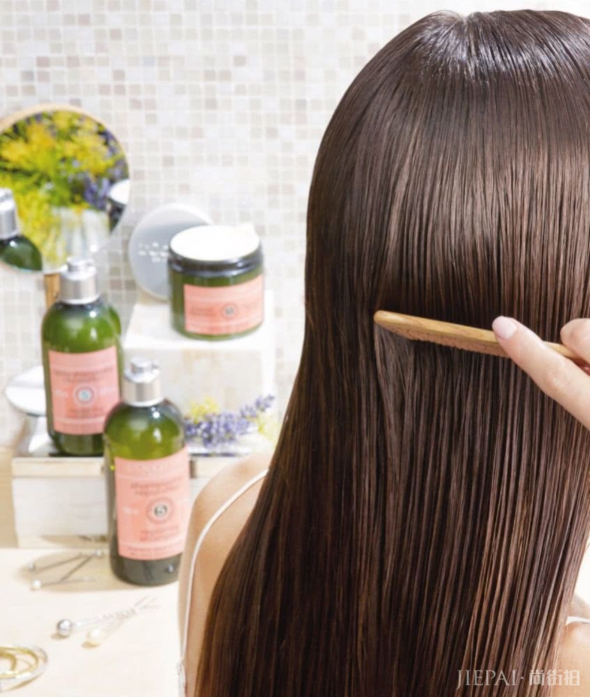 拒绝毛糙，如何让头发又黑又亮？这些护发技巧可要收好哟