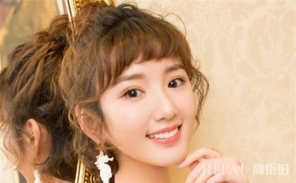 被父母坑惨的5位明星,毛晓彤上榜,而她去世后私人衣物被拍卖!