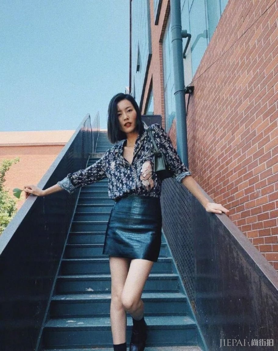 张艺兴与三星解约？！江疏影与施华洛世奇解约！杨幂刘雯明星代言与时尚品牌取消合作！