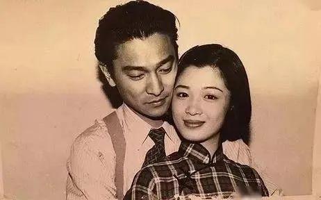 曾受刘德华力捧,演艺事业高开低走,今三胎现身42岁的她风韵如初