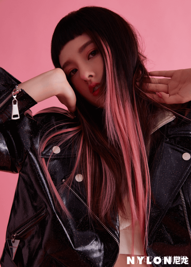 宋祖儿二次元刘海发型大片曝光 撞脸动漫人物