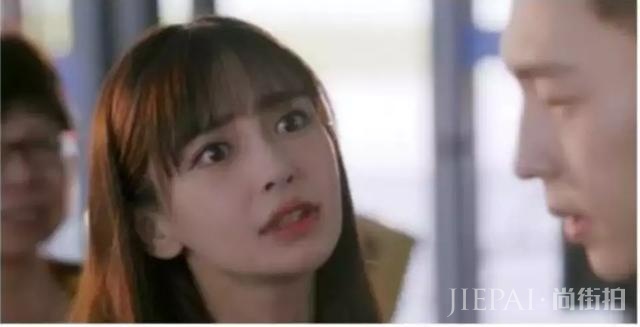 配角是怎样完美抢戏的?沈腾靠的是搞笑功力,热巴靠的是呆萌灵气