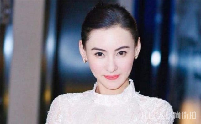 张柏芝最大的“靠山”浮出水面,不是向华强,而是这两个人