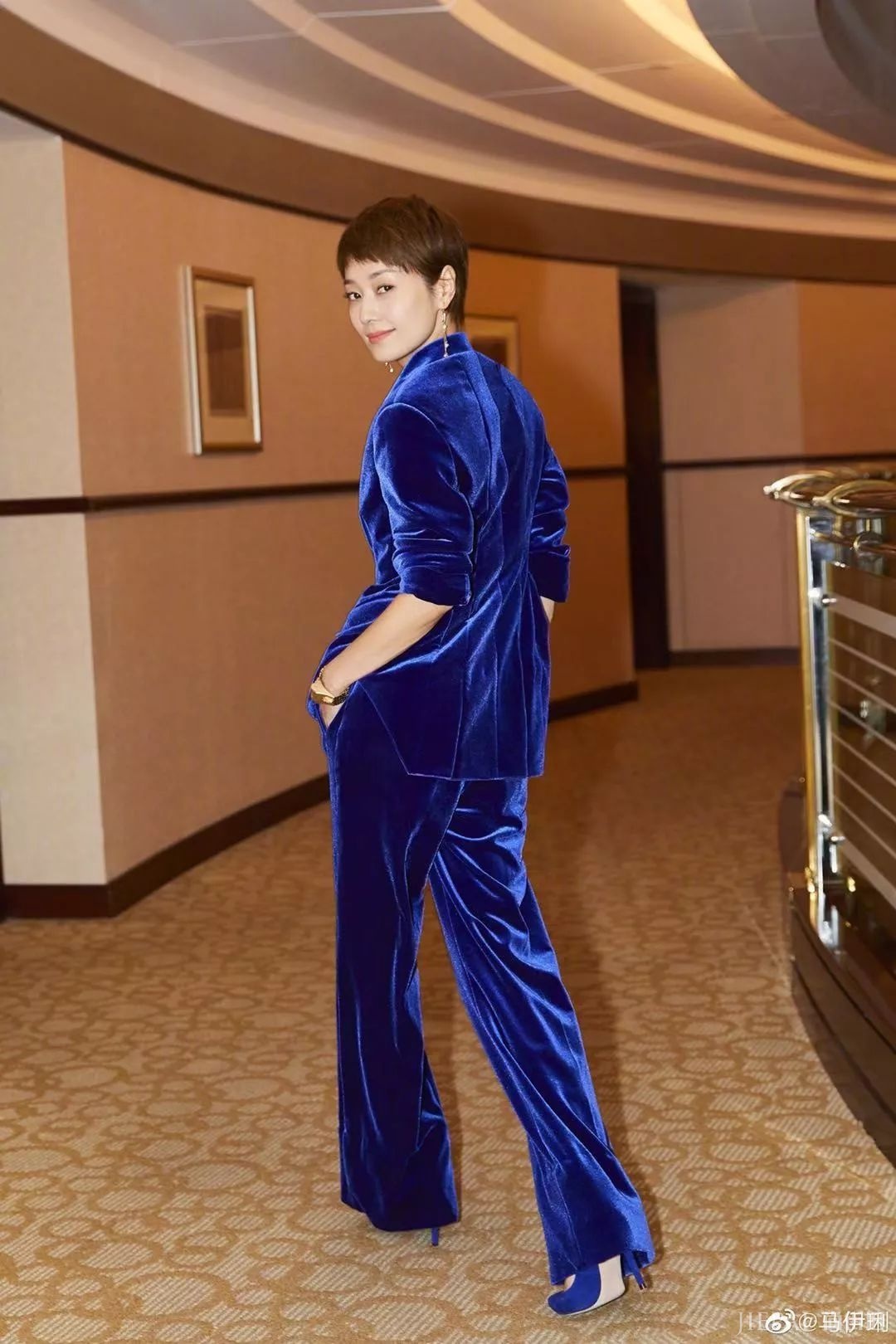 他比文章下场还惨！做渣男遭老婆疯狂报复，工作被叫停已无生路