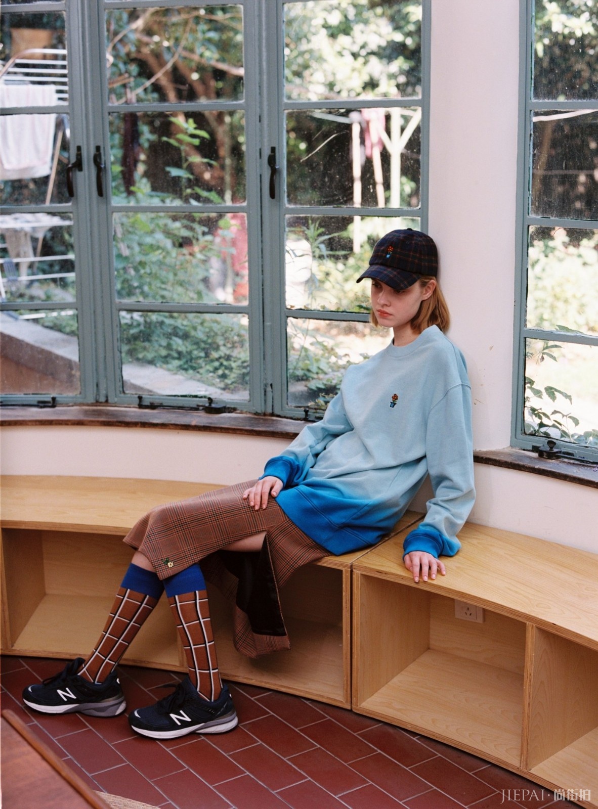 国内街牌MELTING SADNESS取景上海,新品设计太绚丽!