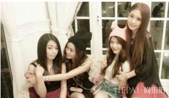 李连杰四位女儿亭亭玉立,简直就是中国版的“国民岳父史泰龙”