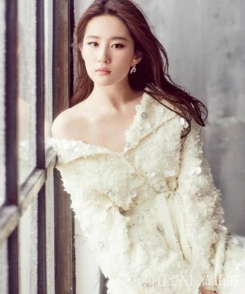 赵丽颖复出之作搭档王一博?知情人称是炒作,真正的合作对象为刘亦菲!