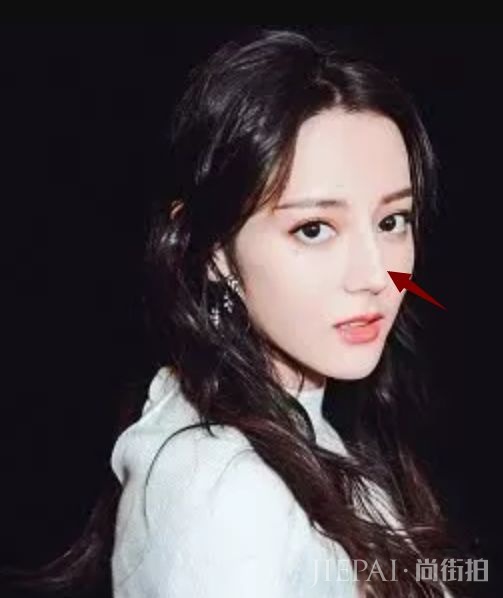 赵丽颖的眼,鞠婧祎的嘴,迪丽热巴的鼻,合成后是初恋的她!