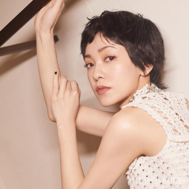 跟风“超A女生穿搭”,学明星服装发型搭配妙招,助你凹出A造型