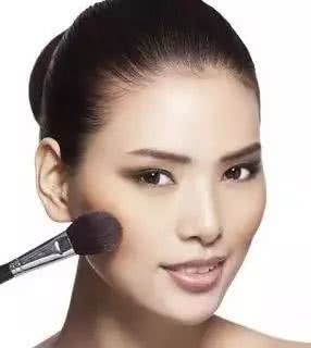 化妆错误等于毁容,8个雷区千万别踩