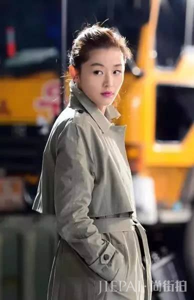 梳个漂亮发型上班,15招让你时髦又显脸小