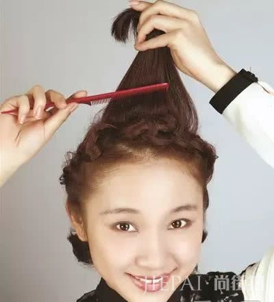 夏天短发怎么扎好看，凉快又十分俏皮可爱