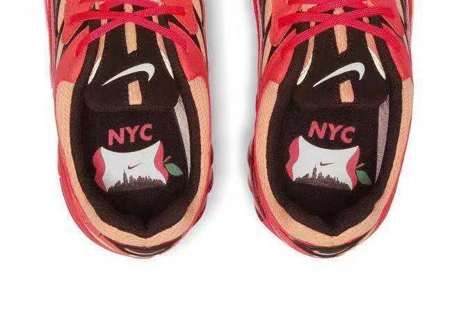 划重点!Nike Air Ghost Racer 全新配色鞋垫暗藏玄机!