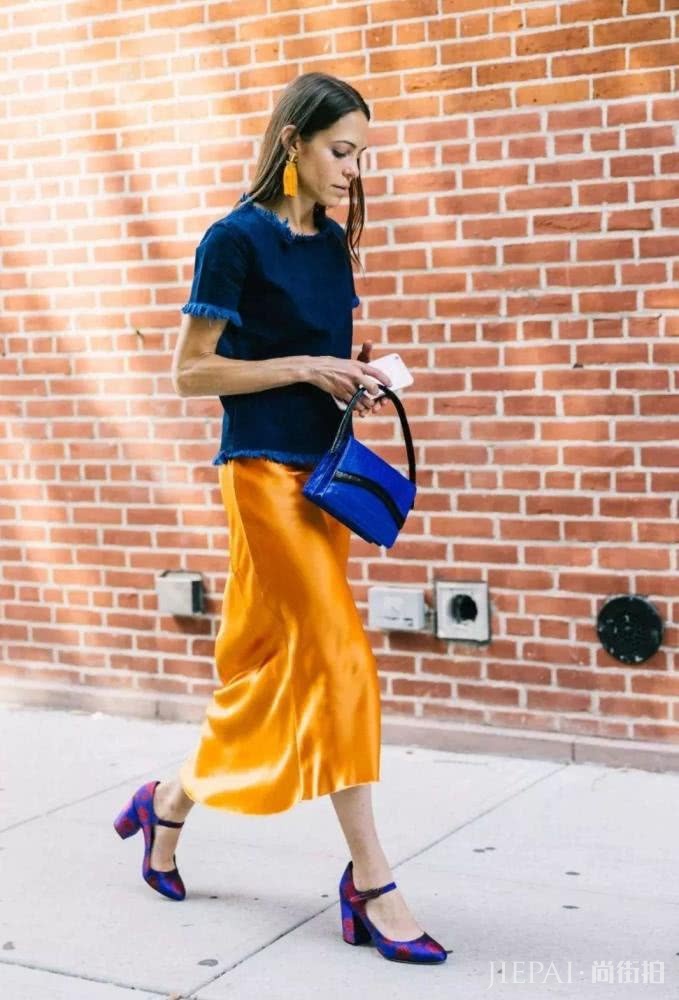 真丝太好看，这样穿一年都不会烦！和老气完全没关系