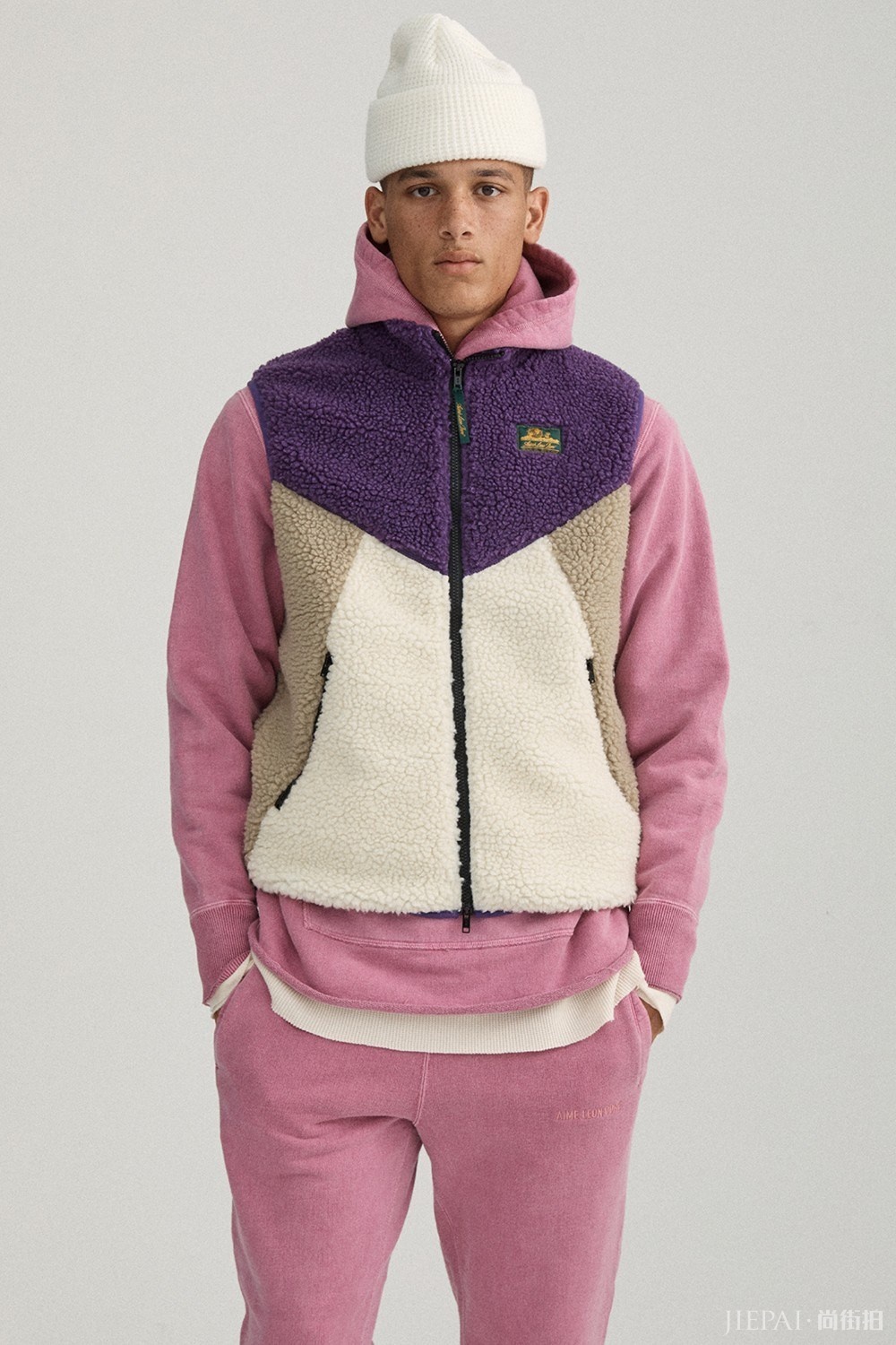 纽约时尚品牌Aimé Leon Dore上新，忠粉在哪里？