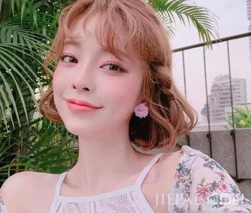 今年超火的“泰迪刘海”,你值得拥有