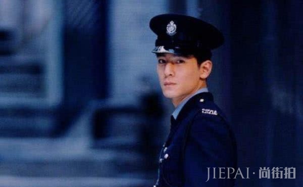 5位高颜值的男明星，第二位身材发福。最后一位号称人间美男子！