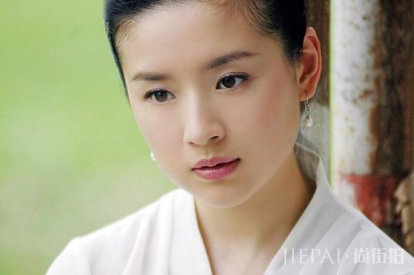 娱乐圈4位出轨明星，第一位不敢相信，最后一个无人可及啊！