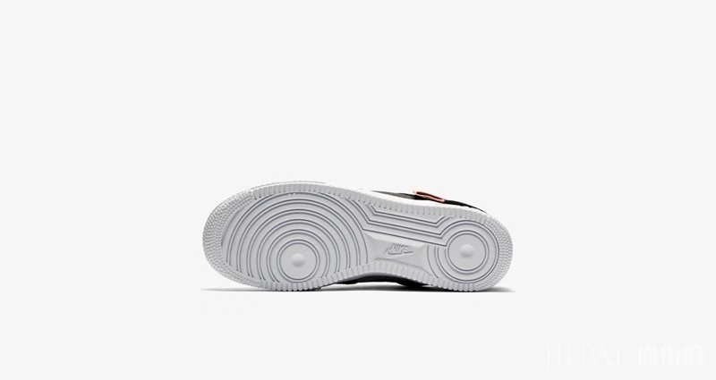 独特解构设计！全新 Nike AF1-TYPE 即将来袭！