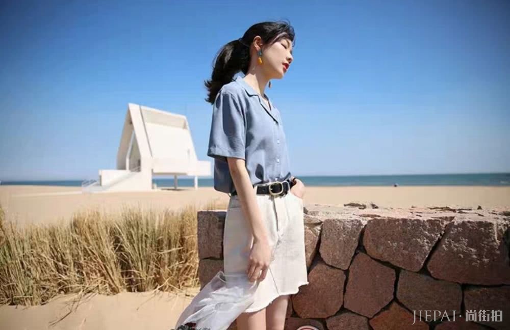 女生出去玩别穿得太正式!带上这几款裙子,舒适又知性