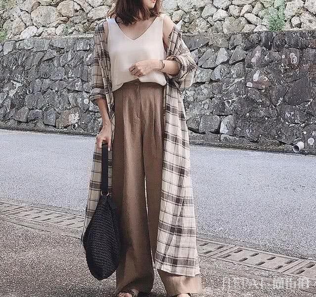 立秋这几款裤装正流行,时尚气质又百搭,总有一款是你的心头好