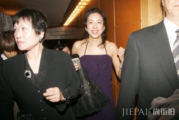 港姐之母陈紫莲离世,佘诗曼等悼念 曾任港姐副统筹数十年