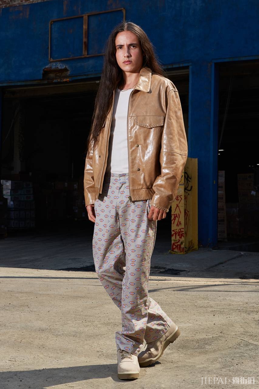 最潮工装系单品！Opening Ceremony  x Dickies x Timberland三方联名系列正式发售！