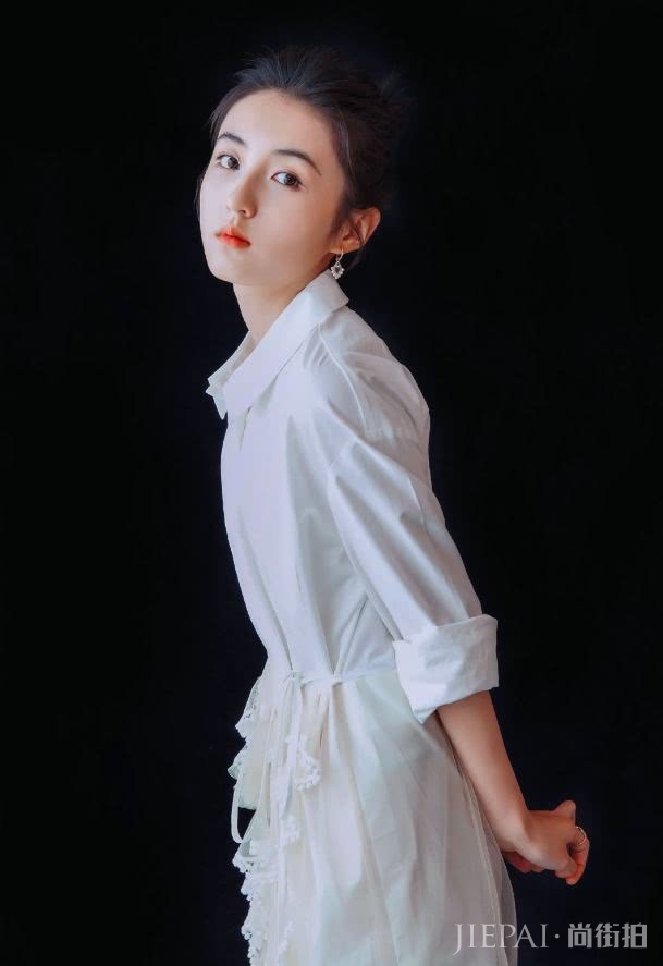 夏天学张子枫穿搭，可盐可甜的妹妹你喜欢吗？