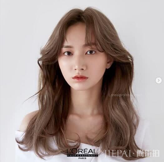 修饰脸型必备!韩国女生都在剪这款气质八字刘海
