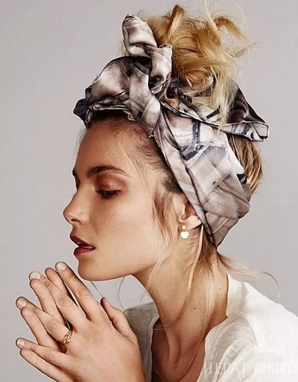 又是一年“秋打盹”,10分钟就能出门的网红发型你真不学?