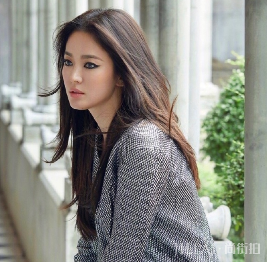 明星们的奇特妆容,哪一位符合你审美?