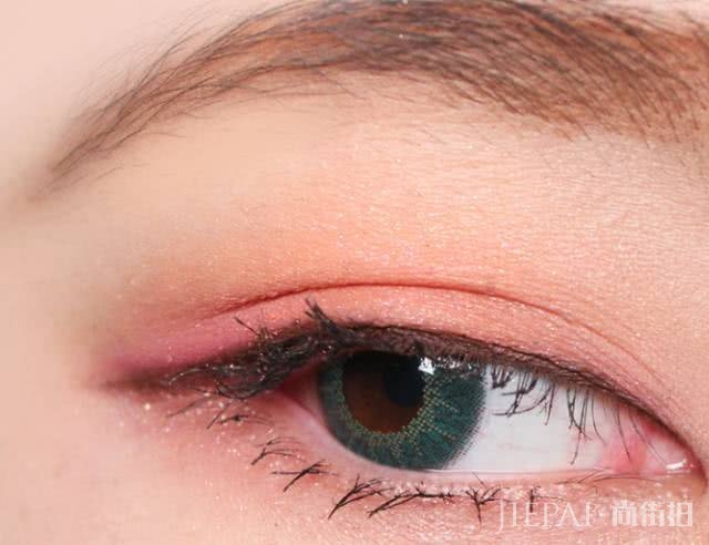 这个夏天大幂幂最爱画的“橙汁妆”,别说你不会