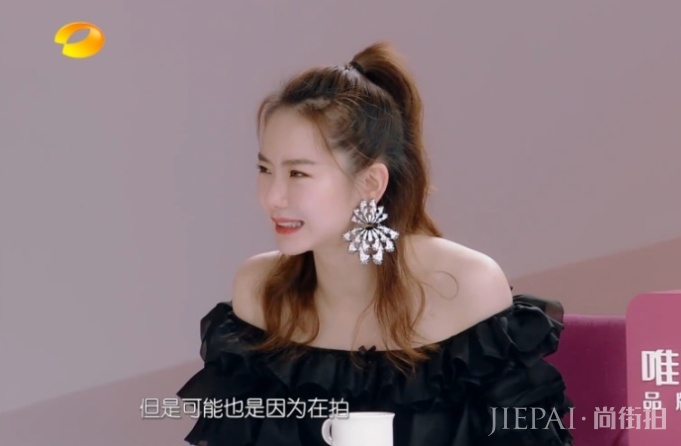 门当户对多重要?郭碧婷爸爸和向华强亲家见面,场面尴尬气氛冷