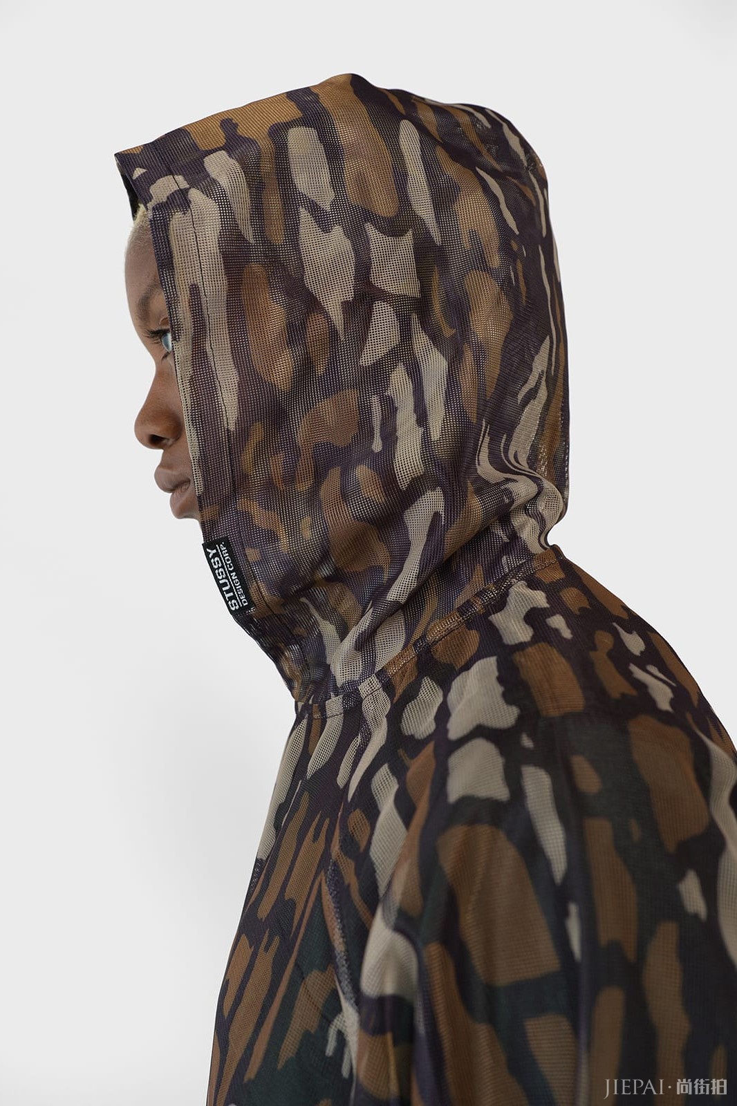 女性街头爱好者看这里!Stüssy Women 2019 秋季系列 Lookbook 释出