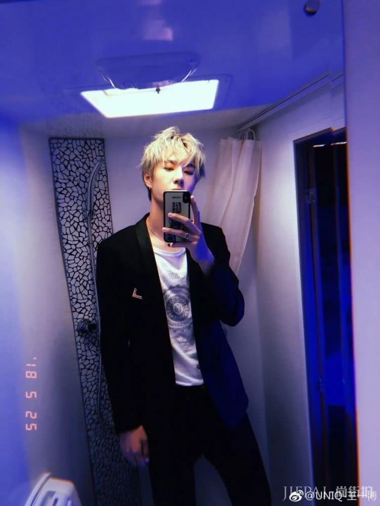 王一博：不止年少成名这一面