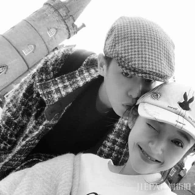 张若昀自曝喜欢唐艺昕原因：她笑起来很甜，给我无条件支持和理解